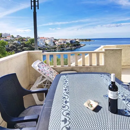 Apartman Branka - 30 M From Sevid