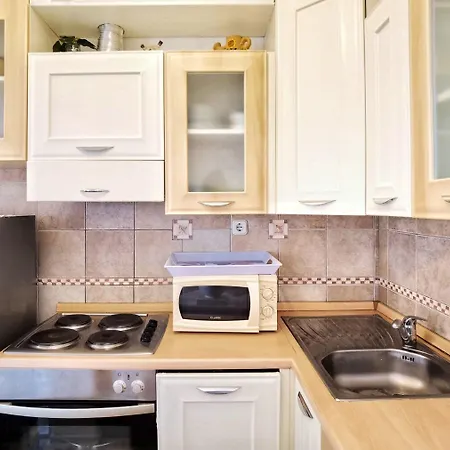 Apartman Branka - 30 M From