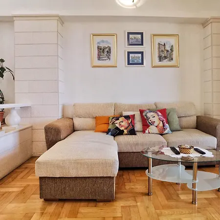Apartman Branka - 30 M From Sevid
